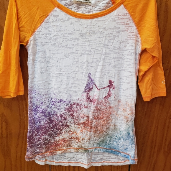 3/4 sleeve pull over top - Picture 2 of 3